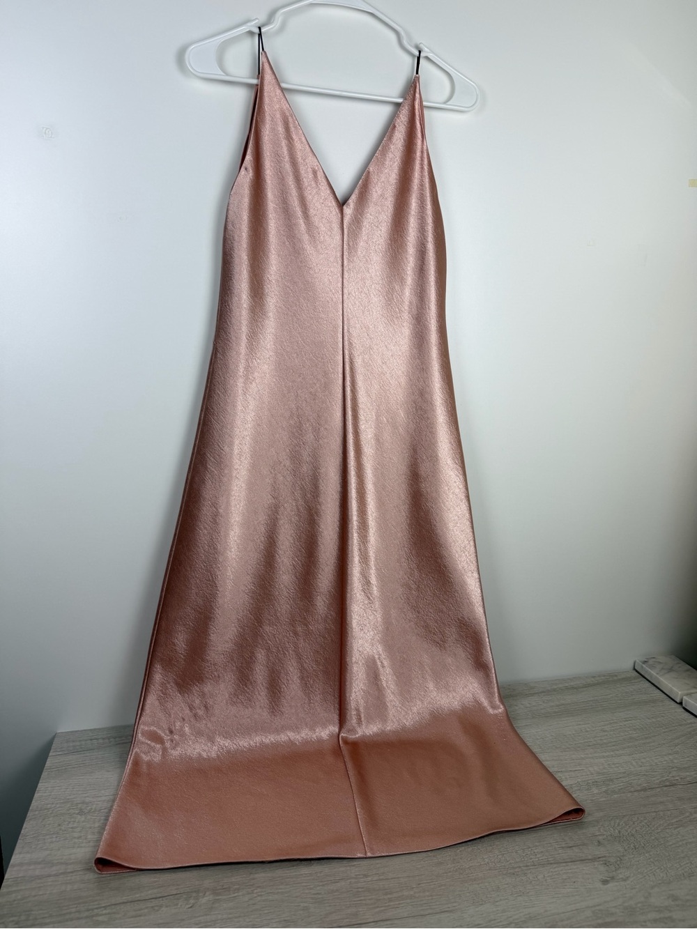 Vince V-Neck Bias Cut Midi Dress – Blush Pink | Size Small - Picture 10 of 16